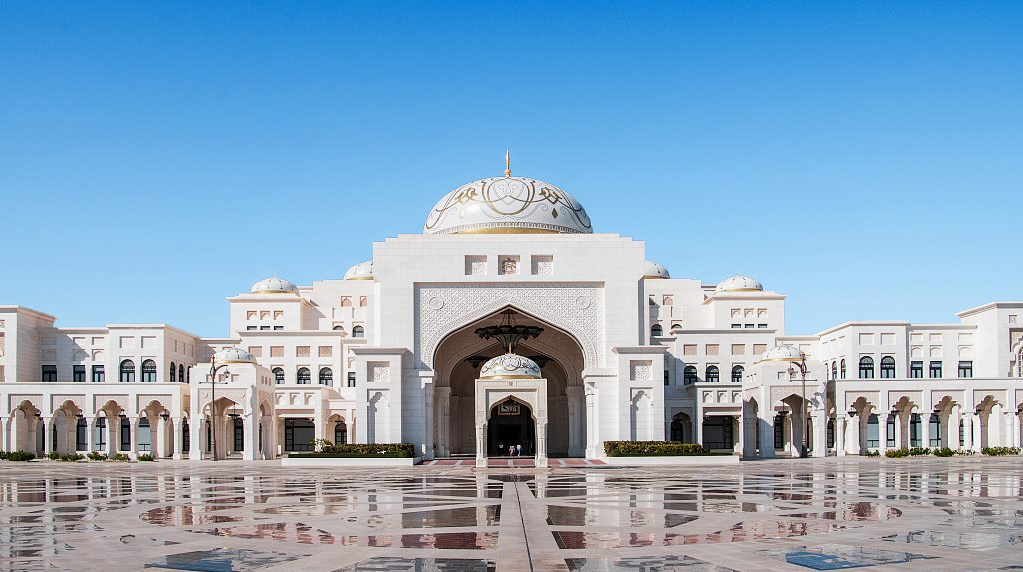 不超過24人的精品小團 | 超值中東 阿聯酋 迪拜+阿布扎比 5天4晚遊